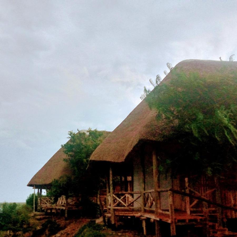 Tembo Safari Lodge Katunguru Zewnętrze zdjęcie
