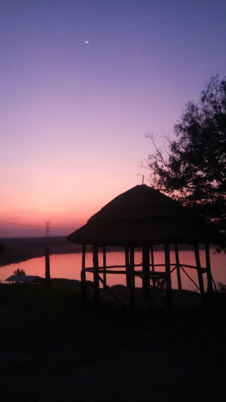 Tembo Safari Lodge Katunguru Zewnętrze zdjęcie