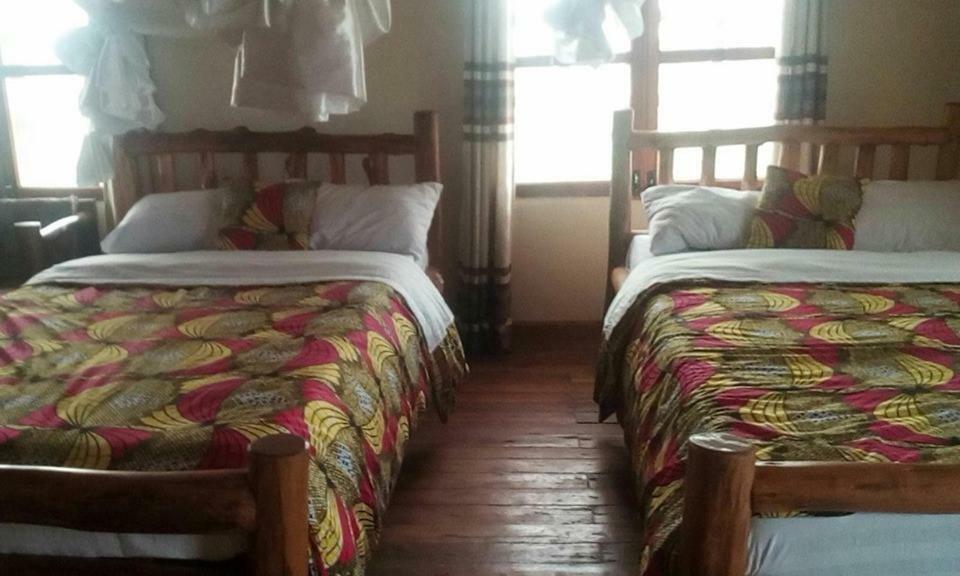 Tembo Safari Lodge Katunguru Zewnętrze zdjęcie