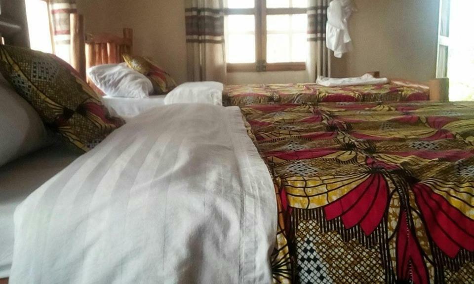 Tembo Safari Lodge Katunguru Zewnętrze zdjęcie